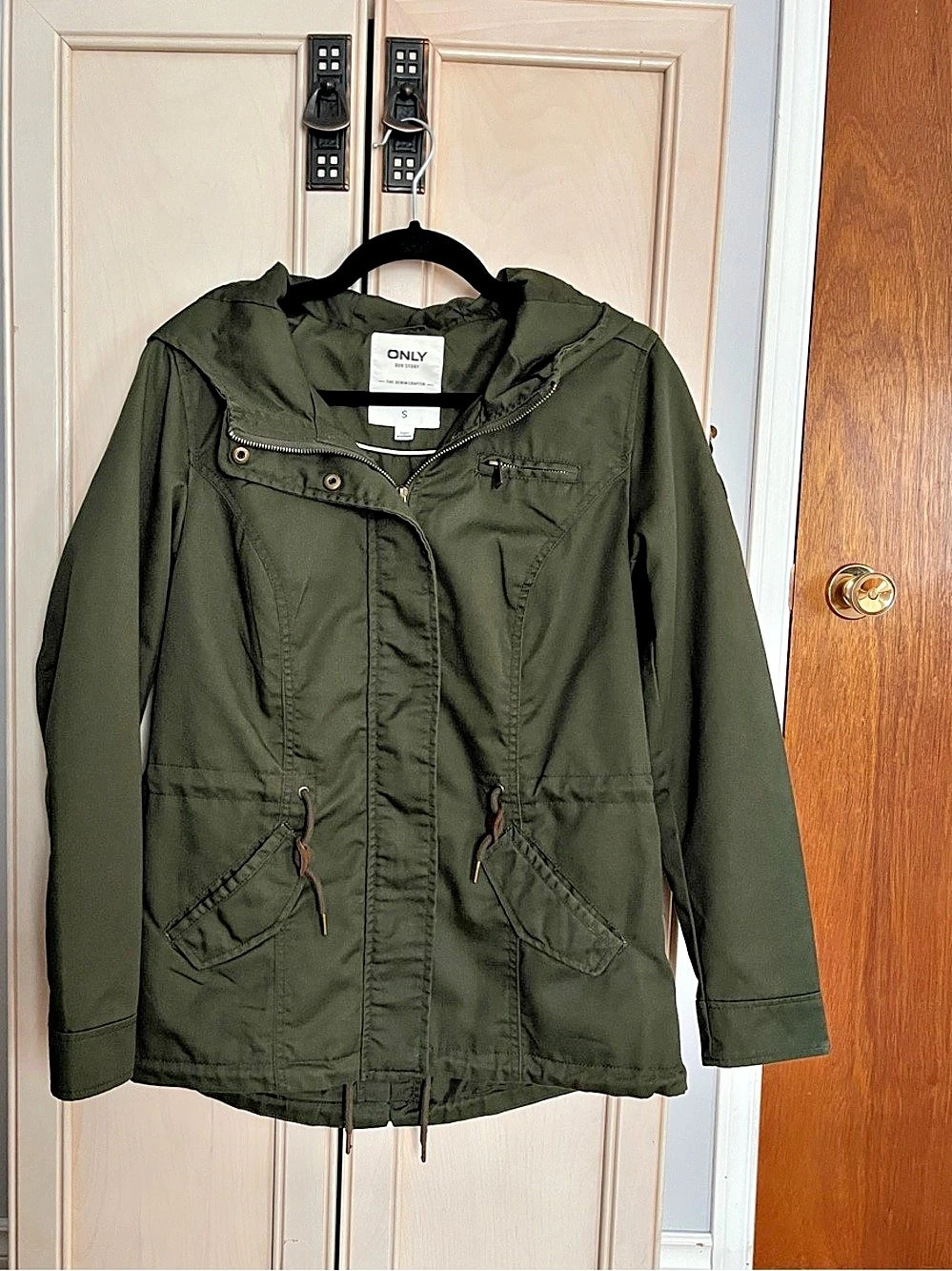 ONLY Utility Jacket in Green Size Small Like New